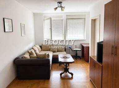 Dvosoban stan, Bulevar Oslobođenja · 46m² · 400€ | SveNekretnine