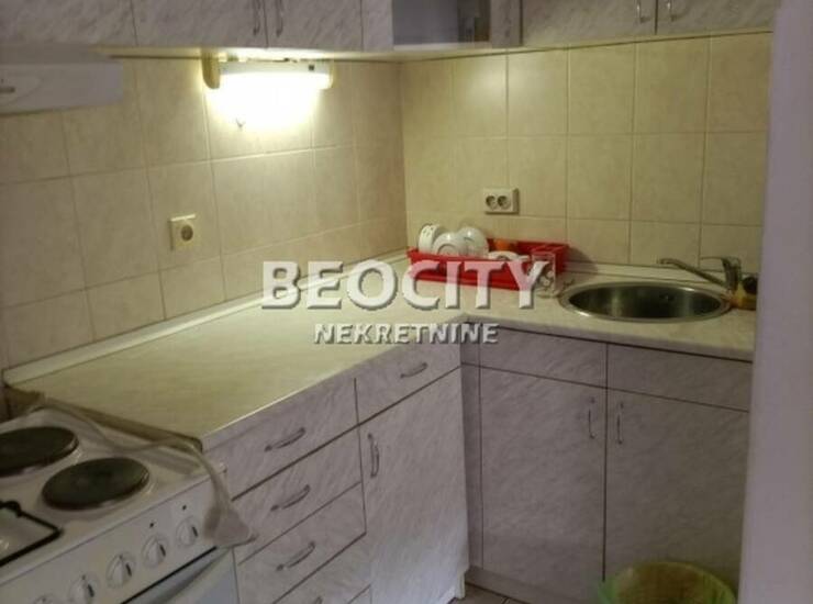 Stan Novi Sad, Nova Detelinara – fotografija 3