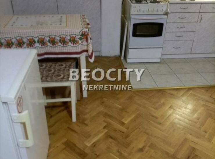 Stan Novi Sad, Nova Detelinara – fotografija 4