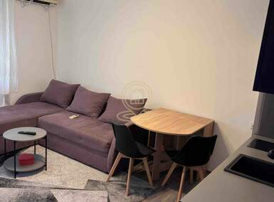 Jednoiposoban stan, Centar · 38m² · 400€ | SveNekretnine