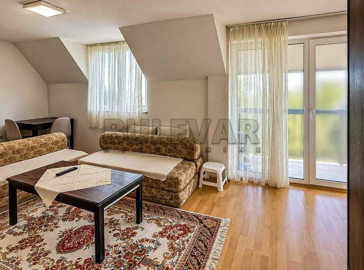Stan Niš, Staro groblje – fotografija 3