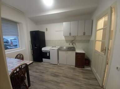 Jednosoban stan, Beograd · 25m² · 300€ | SveNekretnine