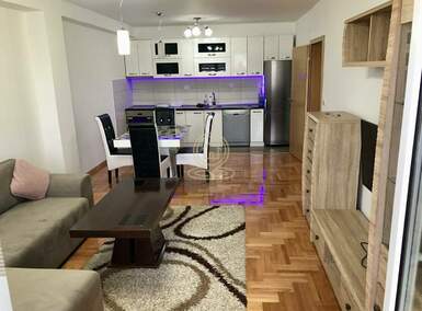 Trosoban stan, Gradska bolnica · 68m² · 140.000€ | SveNekretnine