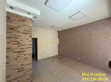 Poslovni prostor / Lokal, Šumice · 24m² · 400€ | SveNekretnine