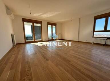 Stan, Blok 65 · 160m² · 2.650€ | SveNekretnine