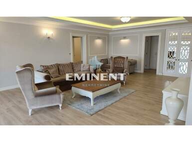 Stan, Senjak · 215m² · 4.500€ | SveNekretnine