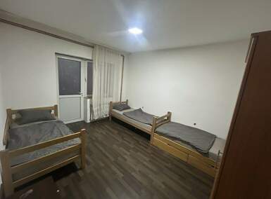 Kuća, Beograd · 200m² · 1€ | SveNekretnine