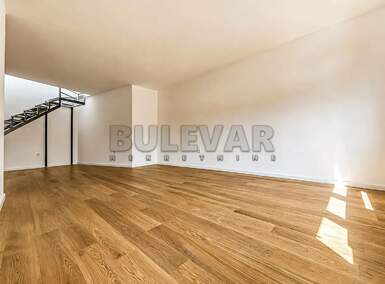 Cetvorosoban stan, Centar · 238m² · 360.000€ | SveNekretnine
