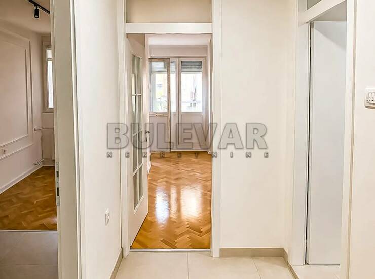 Stan Niš, Bulevar Nemanjića Zona 3 – fotografija 4