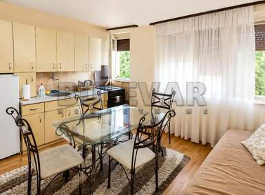 Dvoiposoban stan, Čair · 57m² · 320€ | SveNekretnine