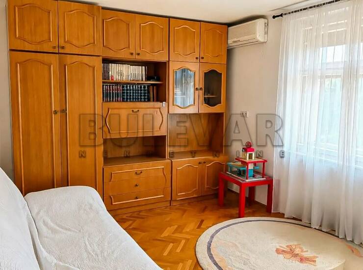Stan Niš, Čair – fotografija 5