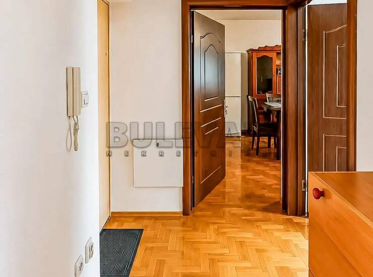 Stan Niš, Pravni fakultet – fotografija 9