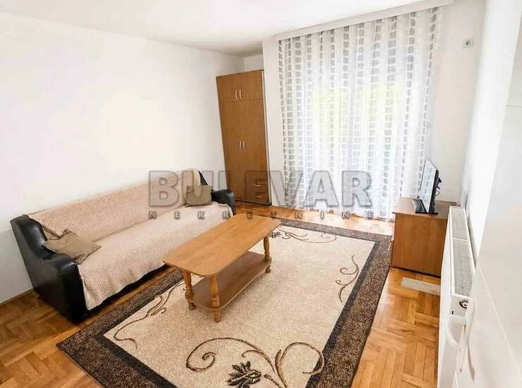 Stan Niš, Marger – fotografija 7