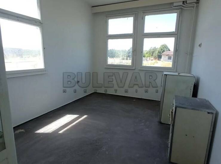 Poslovni prostor / Lokal Niš, 9 Maj (Novo naselje) – fotografija 10