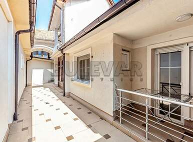 Kuća, Crveni Krst · 375m² · 299.900€ | SveNekretnine