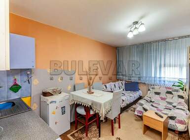 Jednoiposoban stan, Čair · 44m² · 101.970€ | SveNekretnine