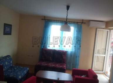 Dvosoban stan, Vojna bolnica · 56m² · 350€ | SveNekretnine