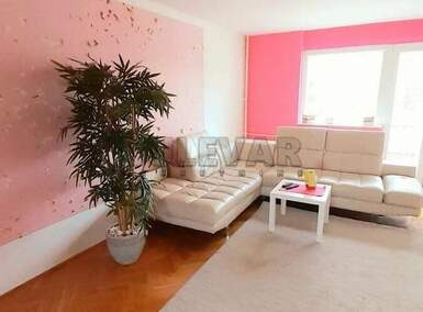 Cetvorosoban stan, Pravni fakultet · 110m² · 750€ | SveNekretnine
