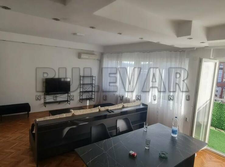Stan Niš, Centar – fotografija 1