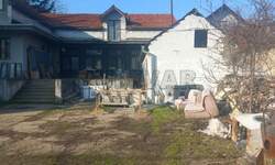 Kuća, Gabrovačka reka · 390m² · 150.000€ | SveNekretnine