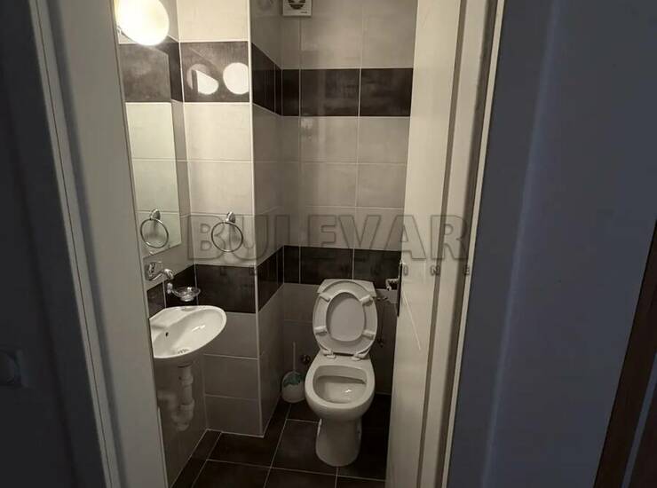 Stan Niš, Bulevar Nemanjića Zona 3 – fotografija 10