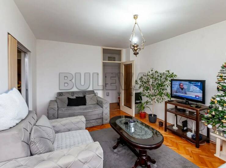 Stan Niš, Bulevar Nemanjića Zona 2 – fotografija 4