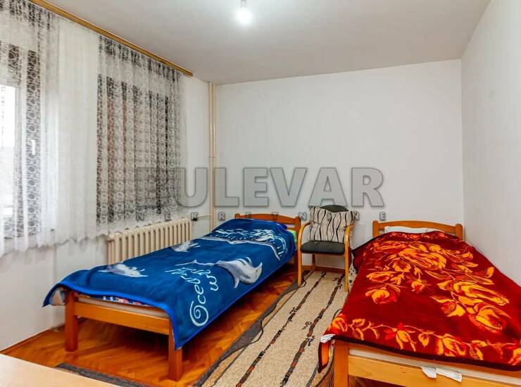 Stan Niš, Bulevar Nemanjića Zona 2 – fotografija 7