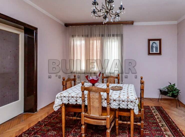 Stan Niš, Dom zdravlja – fotografija 5