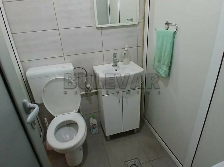 Poslovni prostor / Lokal Niš, Pravni fakultet – fotografija 7