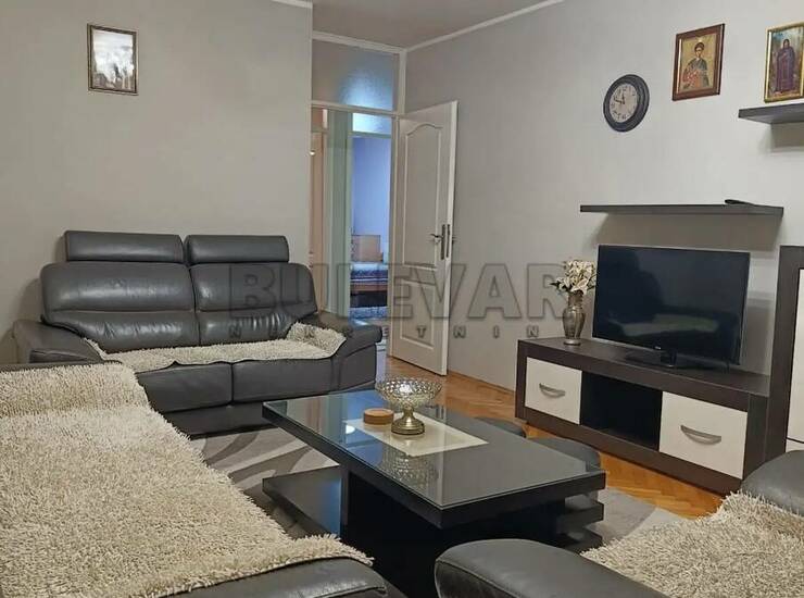 Stan Niš, Gradska bolnica – fotografija 3