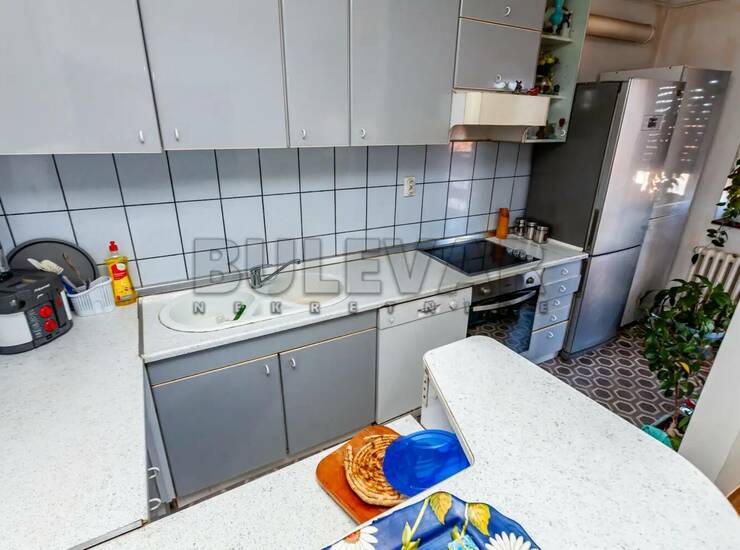 Stan Niš, Bulevar Nemanjića – fotografija 6