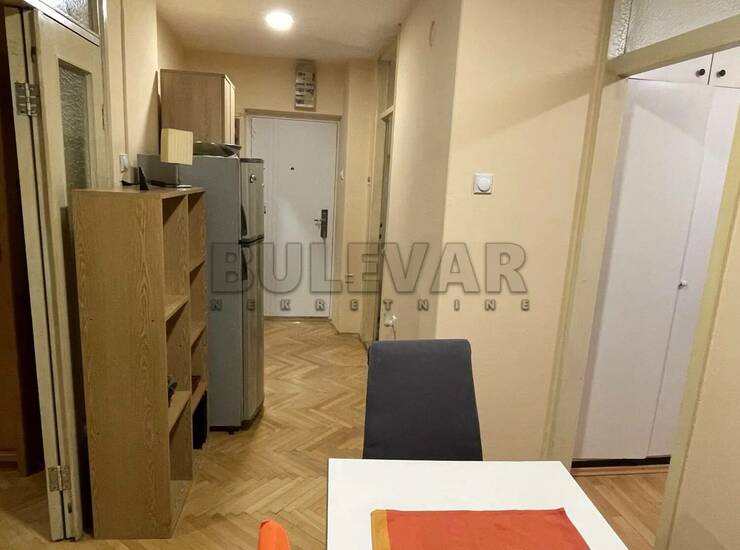 Stan Niš, Bulevar Nemanjića Zona 3 – fotografija 4