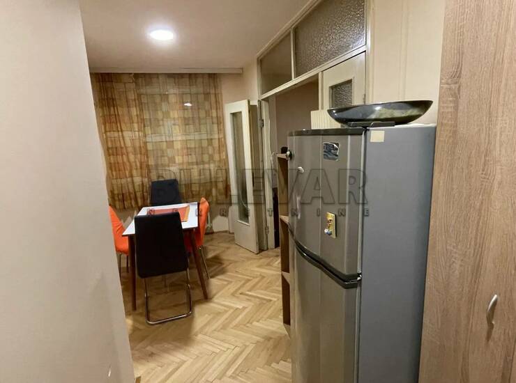 Stan Niš, Bulevar Nemanjića Zona 3 – fotografija 5