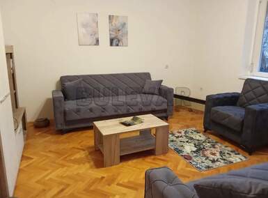 Jednosoban stan, Crveni pevac · 36m² · 350€ | SveNekretnine