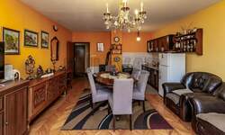 Kuća, Branko Bjegović · 300m² · 250.000€ | SveNekretnine