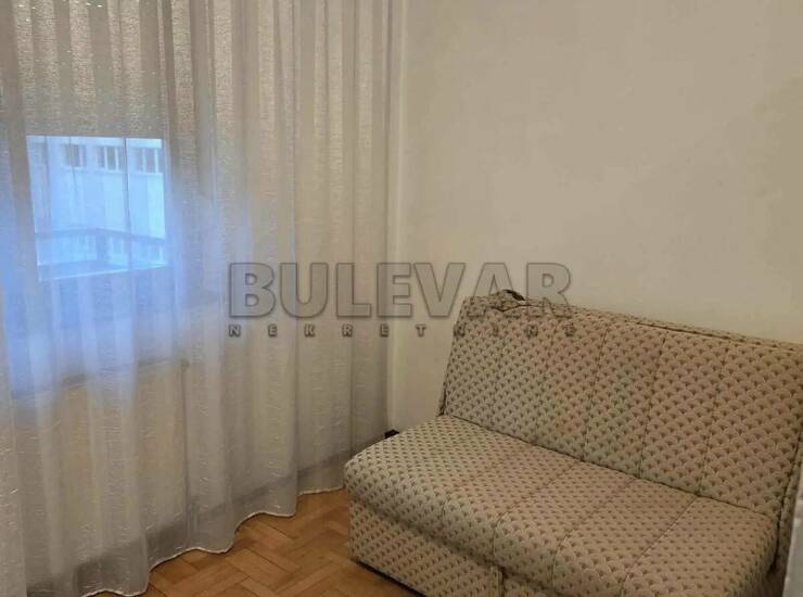 Stan Niš, Pravni fakultet – fotografija 9