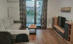 Garsonjera, Bulevar Nemanjića · 39m² · 400€ | SveNekretnine