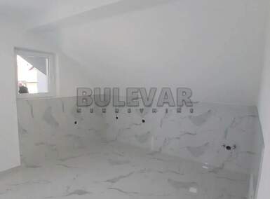 Poslovni prostor / Lokal, Niš · 150m² · 800€ | SveNekretnine