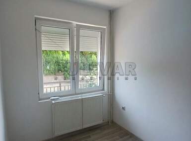 Poslovni prostor / Lokal, Bubanj · 270m² · 1.000€ | SveNekretnine