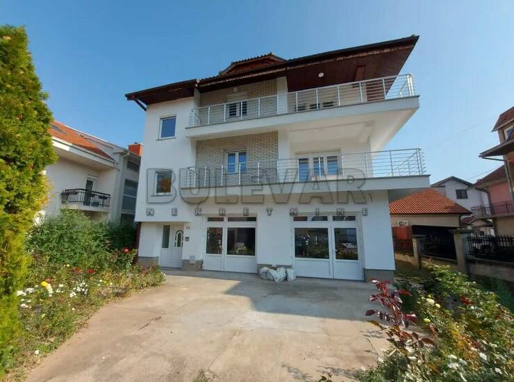 Stan Niš, Brzi brod – fotografija 10