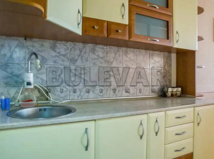 Stan Niš, Bulevar Nemanjića – fotografija 4