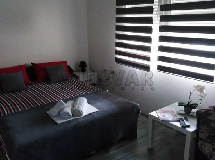 Stan Niš, Bulevar Nemanjića Zona 1 – fotografija 6