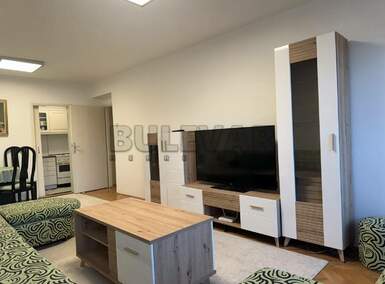 Trosoban stan, Gradska bolnica · 69m² · 550€ | SveNekretnine