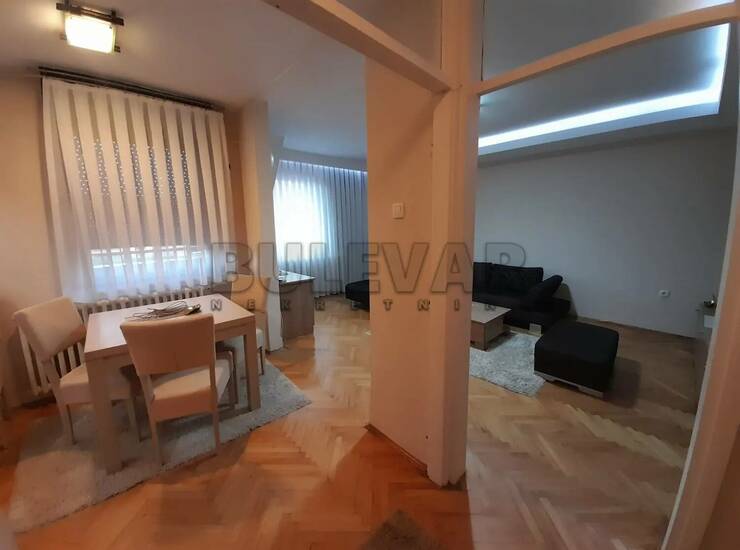 Stan Niš, Pravni fakultet – fotografija 8