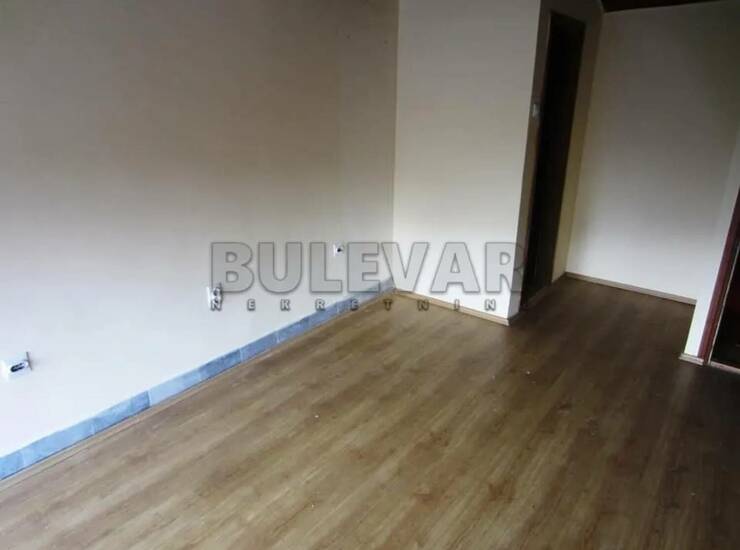 Poslovni prostor / Lokal Niš, Obilićev venac – fotografija 3