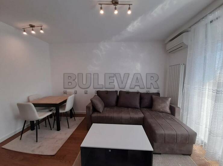 Stan Niš, Bulevar Nemanjića – fotografija 4