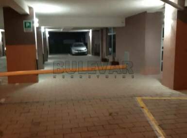 Garaza, Čair · 11m² · 80€ | SveNekretnine