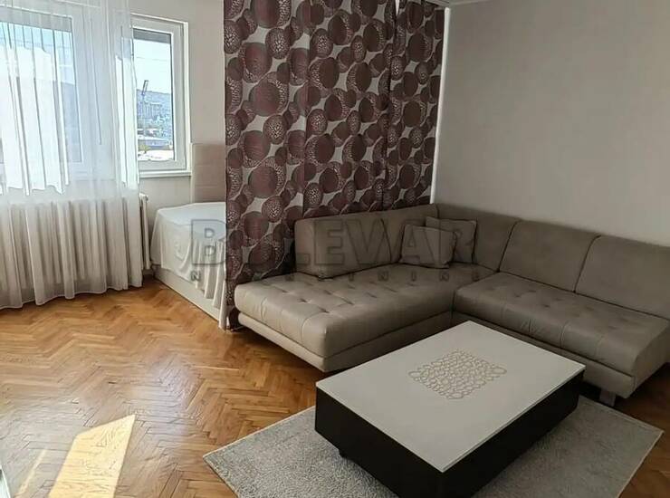 Stan Niš, Medicinski fakultet – fotografija 7