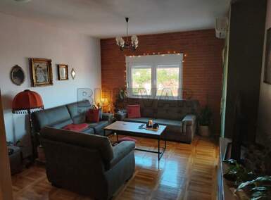 Dvosoban stan, Mokranjčeva · 62m² · 400€ | SveNekretnine