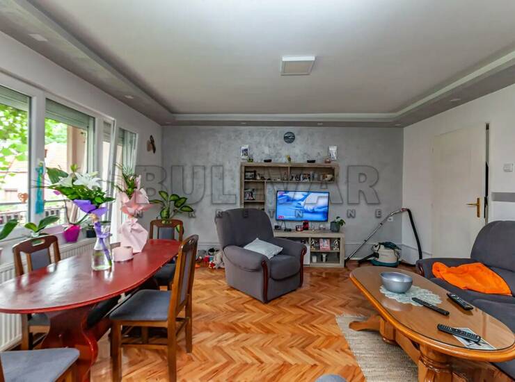 Kuća Niš, Pasi poljana – fotografija 3
